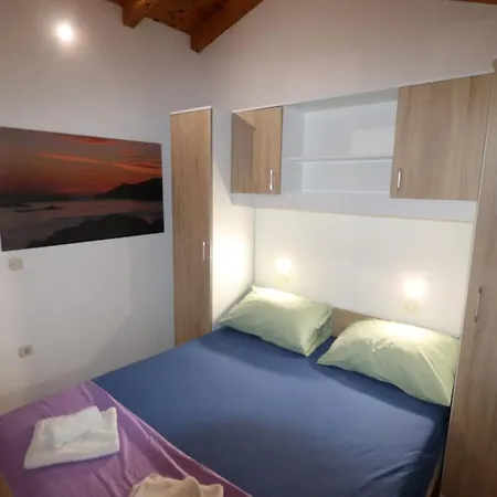 Apartment With Parking Space Borje, Peljesac - 12507 Orebic