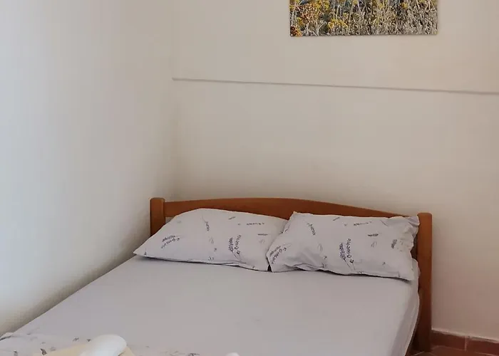 Apartamento With Parking Space Borje, Peljesac - 12507